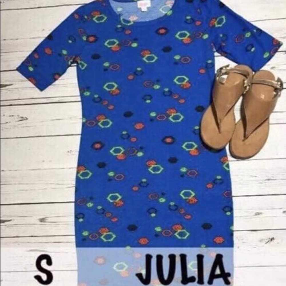 LuLaRoe Small Julia NWT